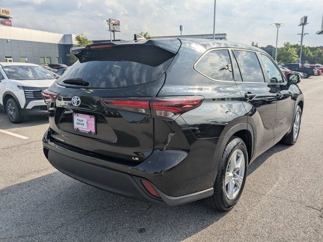 2025 Toyota Highlander LE