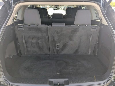 2025 Toyota Highlander LE