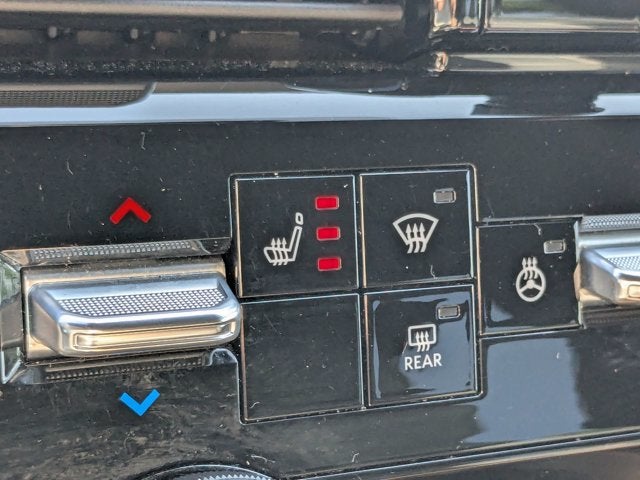 2025 Nissan Armada SL