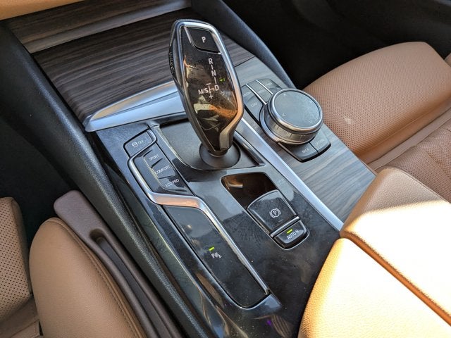 2023 BMW 5 Series 530i