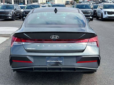 2025 Hyundai Elantra SEL Sport
