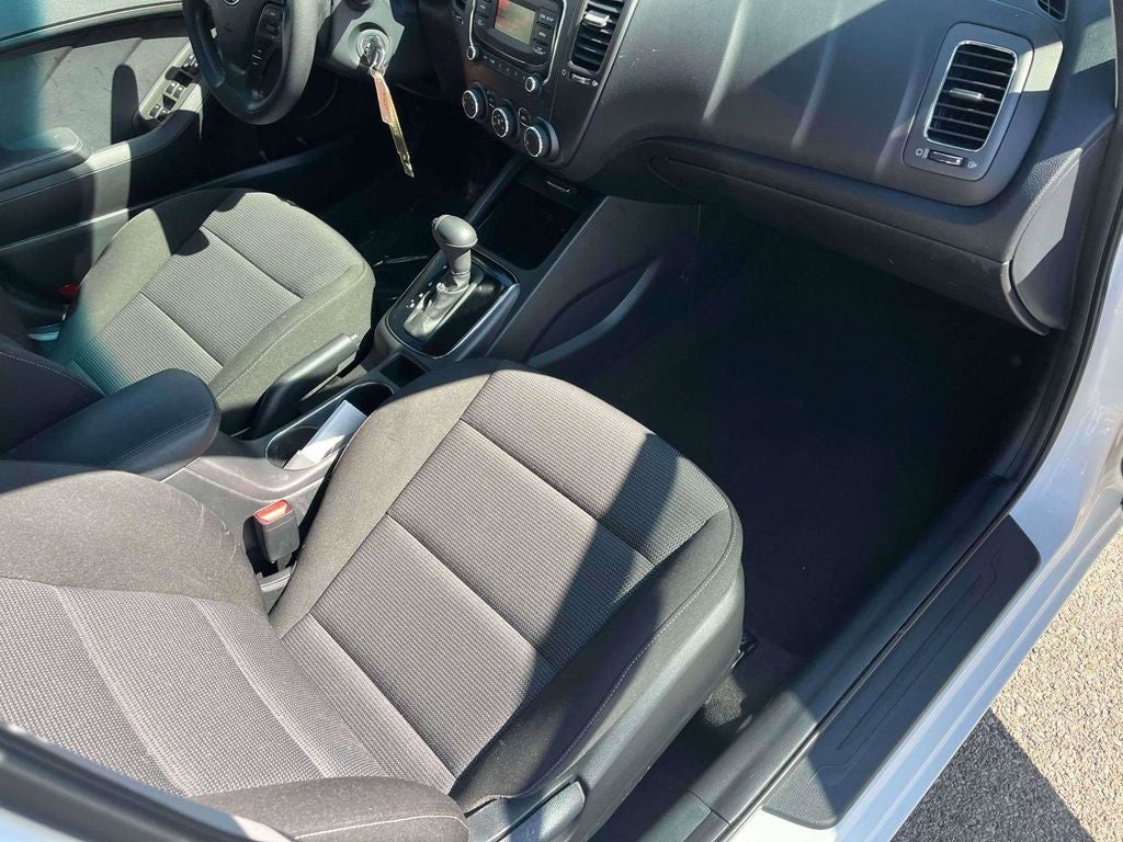 2017 Kia Forte5 LX