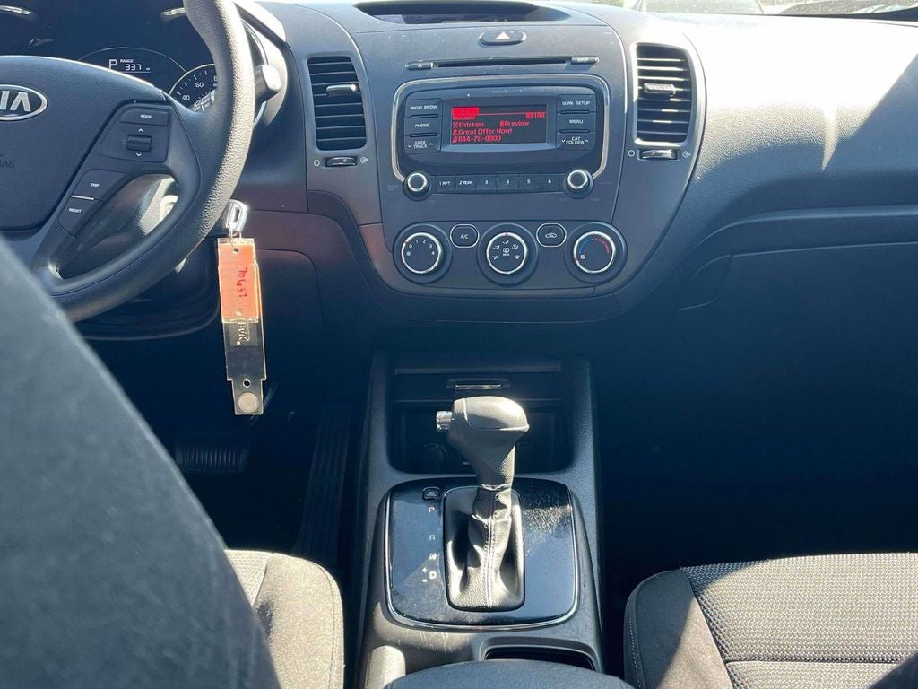 2017 Kia Forte5 LX