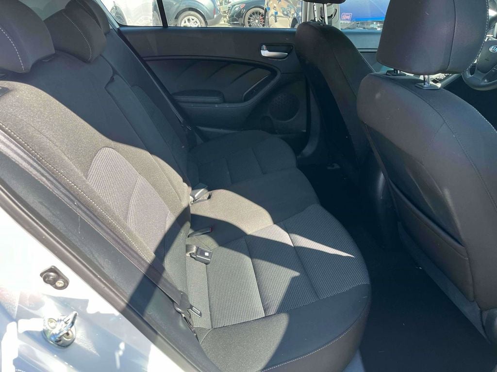 2017 Kia Forte5 LX