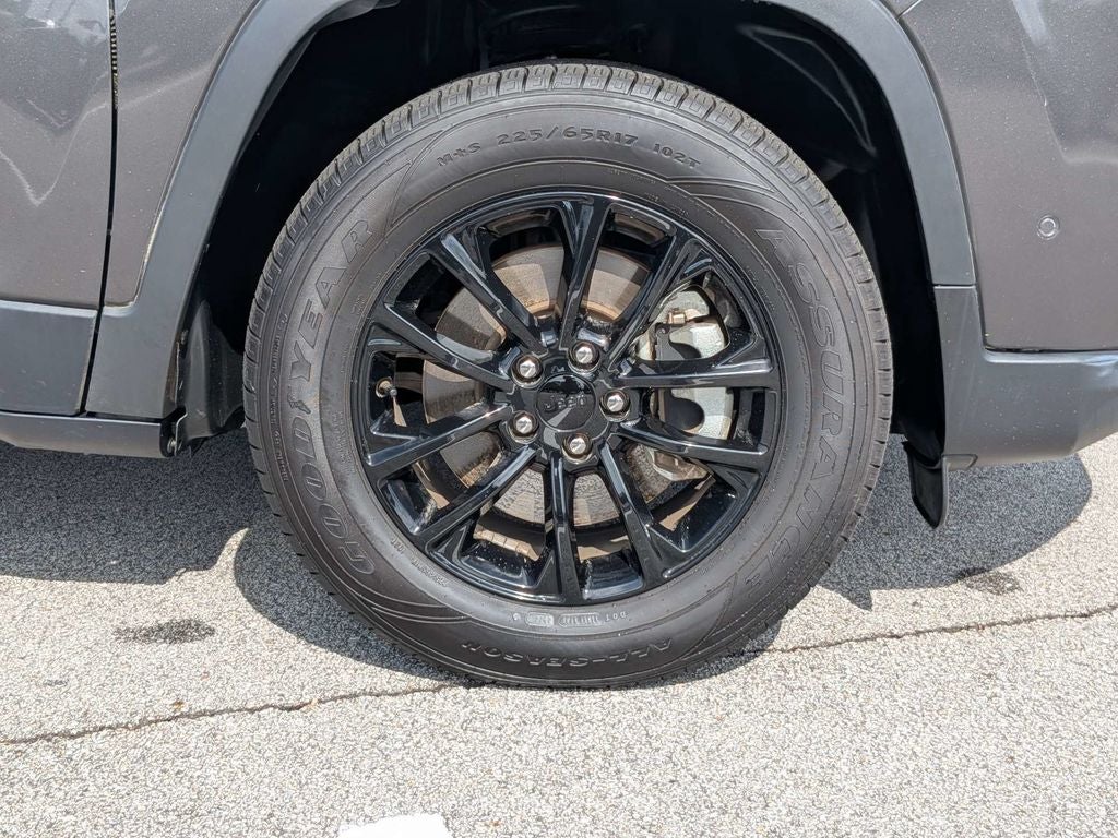 2023 Jeep Cherokee Altitude
