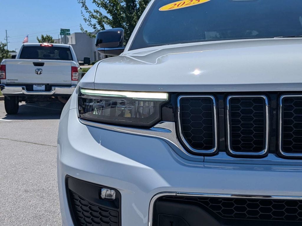 2025 Jeep Grand Cherokee Overland