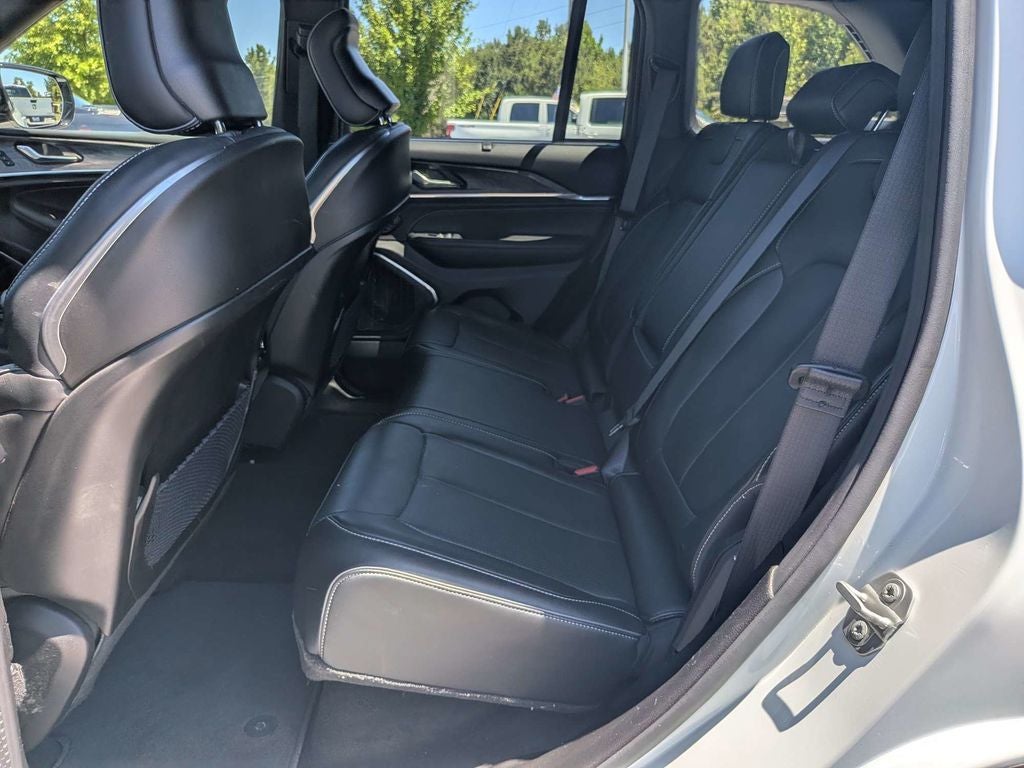 2025 Jeep Grand Cherokee Overland