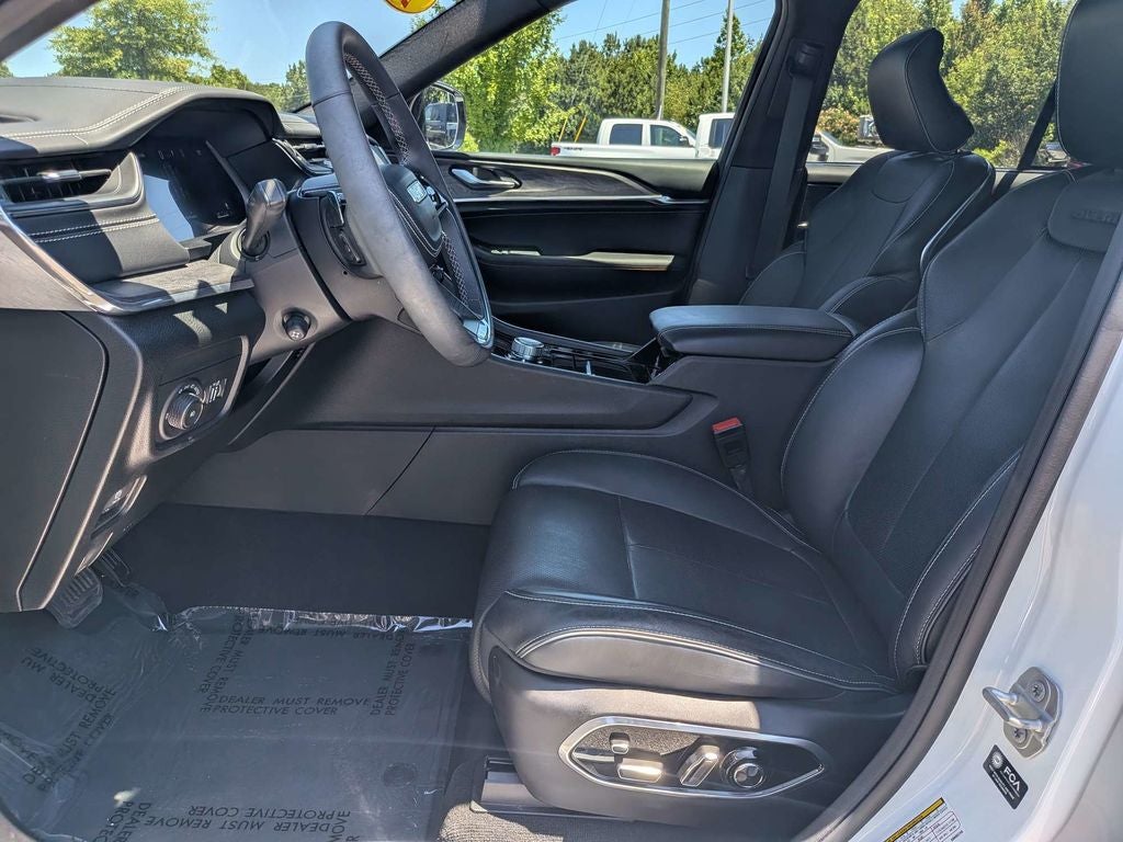 2025 Jeep Grand Cherokee Overland