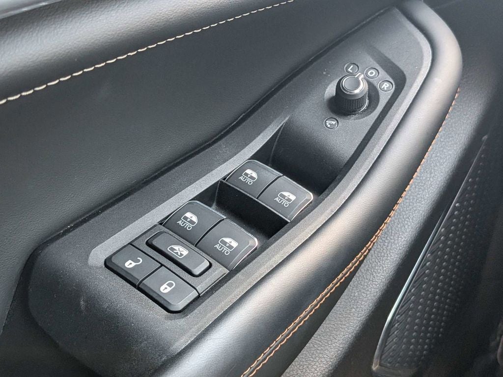 2025 Jeep Grand Cherokee Overland