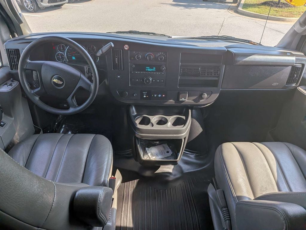2025 Chevrolet Express 2500 Work Van Cargo