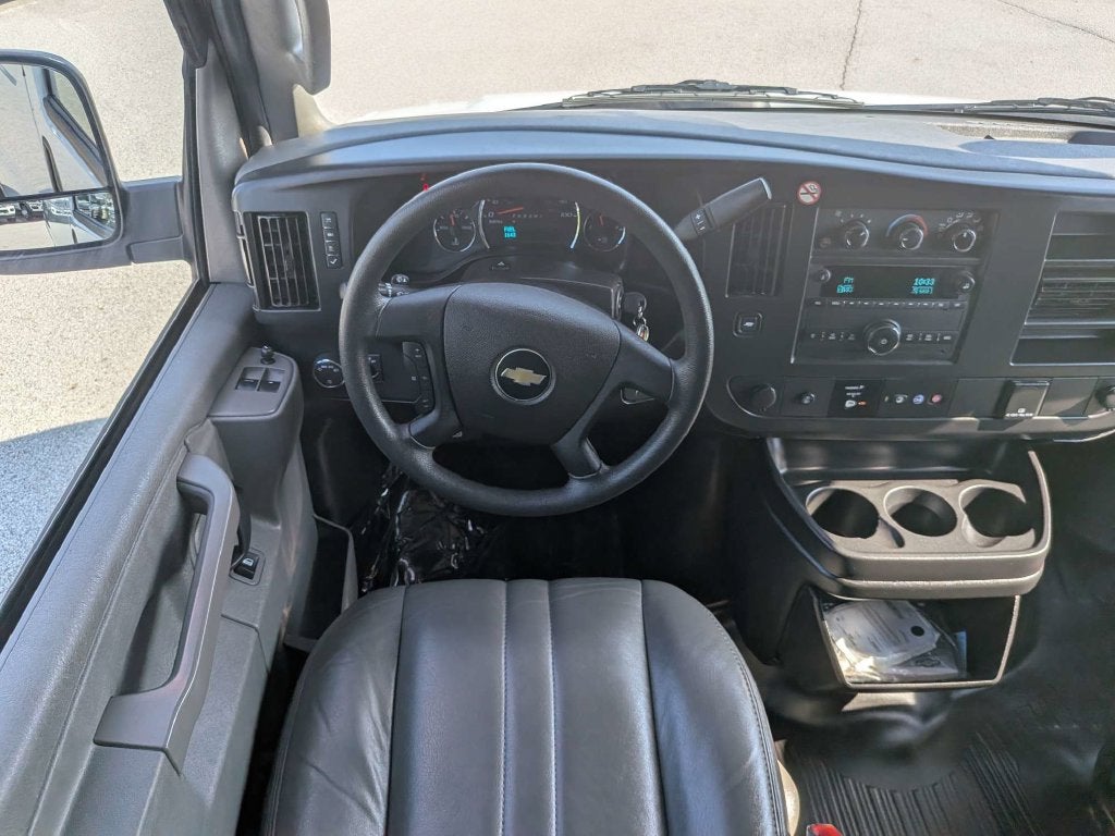 2025 Chevrolet Express 2500 Work Van Cargo