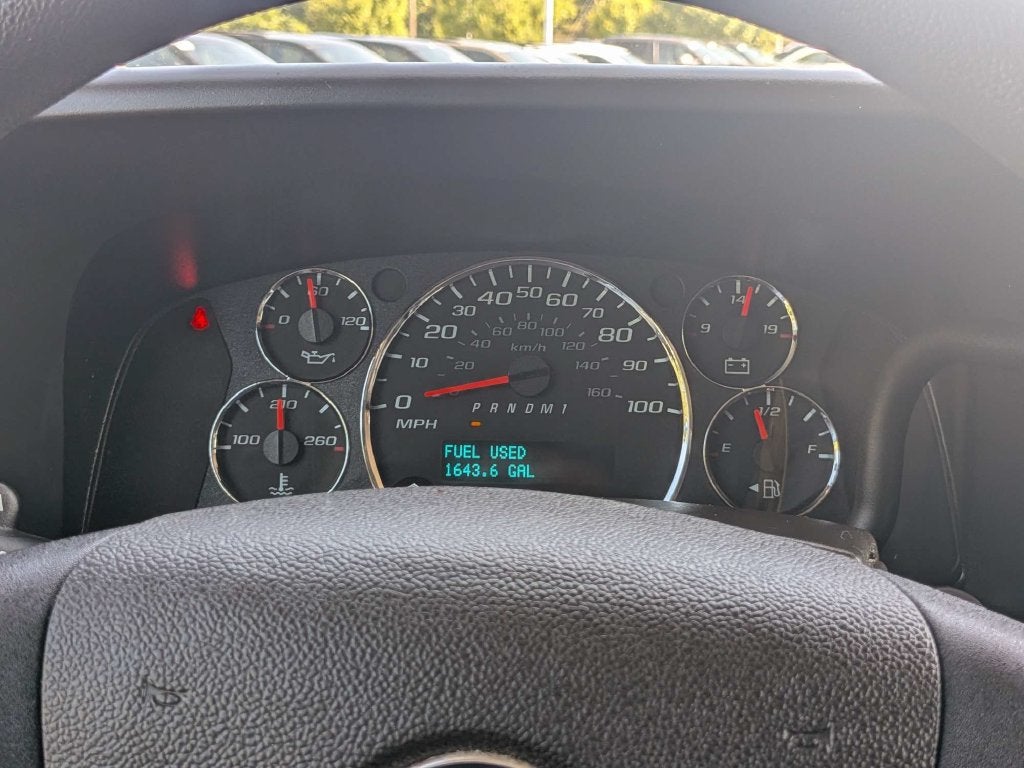 2025 Chevrolet Express 2500 Work Van Cargo