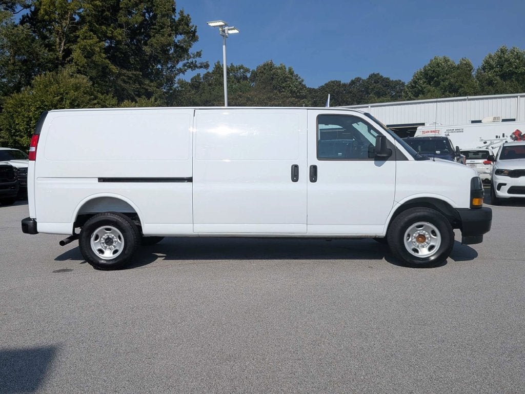2025 Chevrolet Express 2500 Work Van Cargo