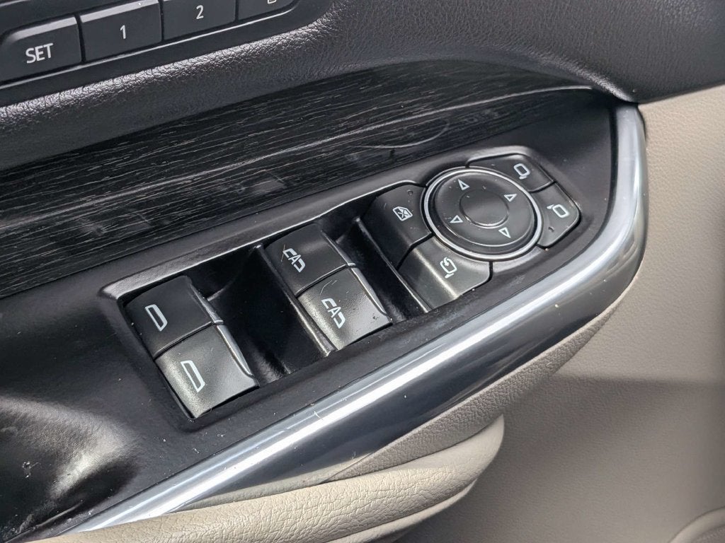 2021 Cadillac XT4 Premium Luxury