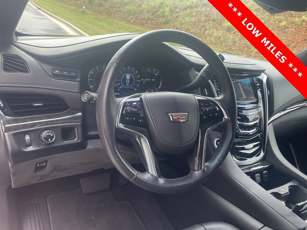 2019 Cadillac Escalade Platinum Edition