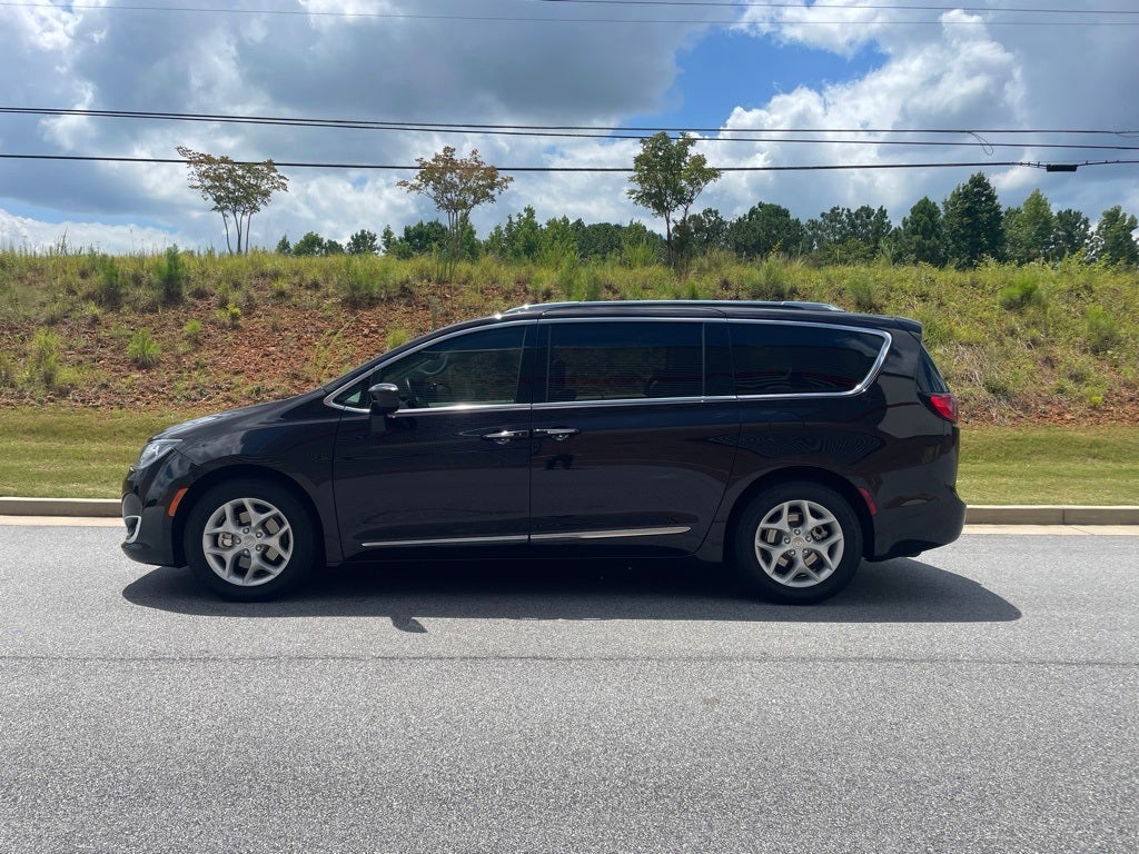 2018 Chrysler Pacifica Touring L Plus