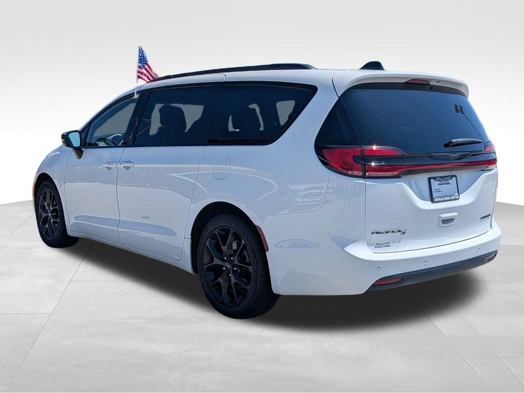 2025 Chrysler Pacifica Limited