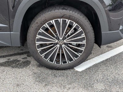 2025 Volkswagen Taos 1.5T SE
