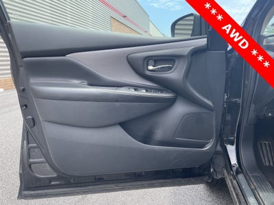 2023 Nissan Murano SV