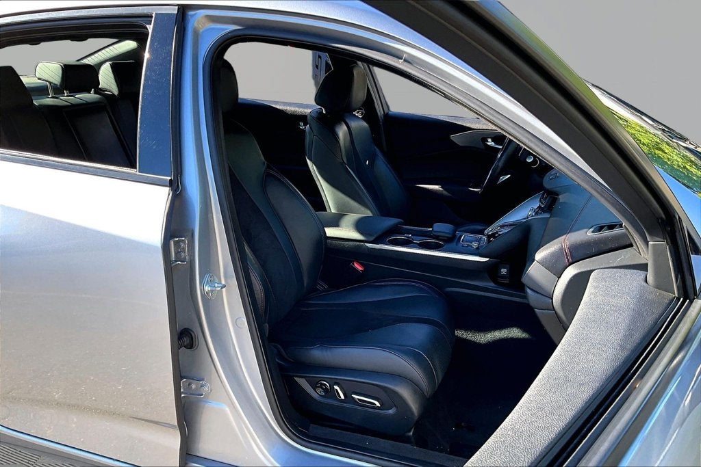 2023 Acura TLX w/A-Spec Package