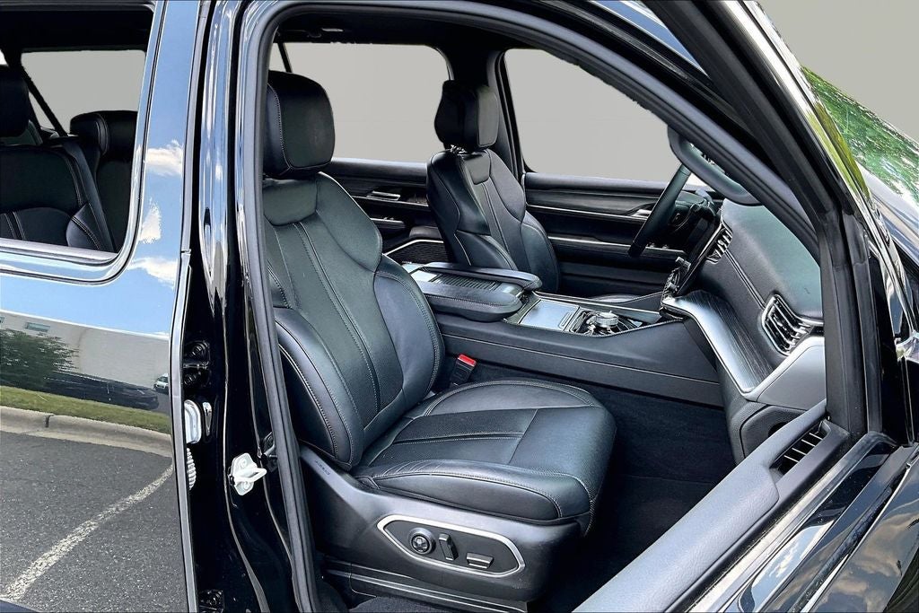 2024 Jeep Wagoneer L Series II