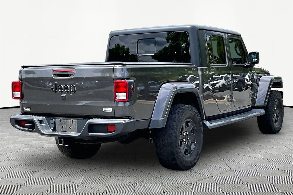 2022 Jeep Gladiator Overland