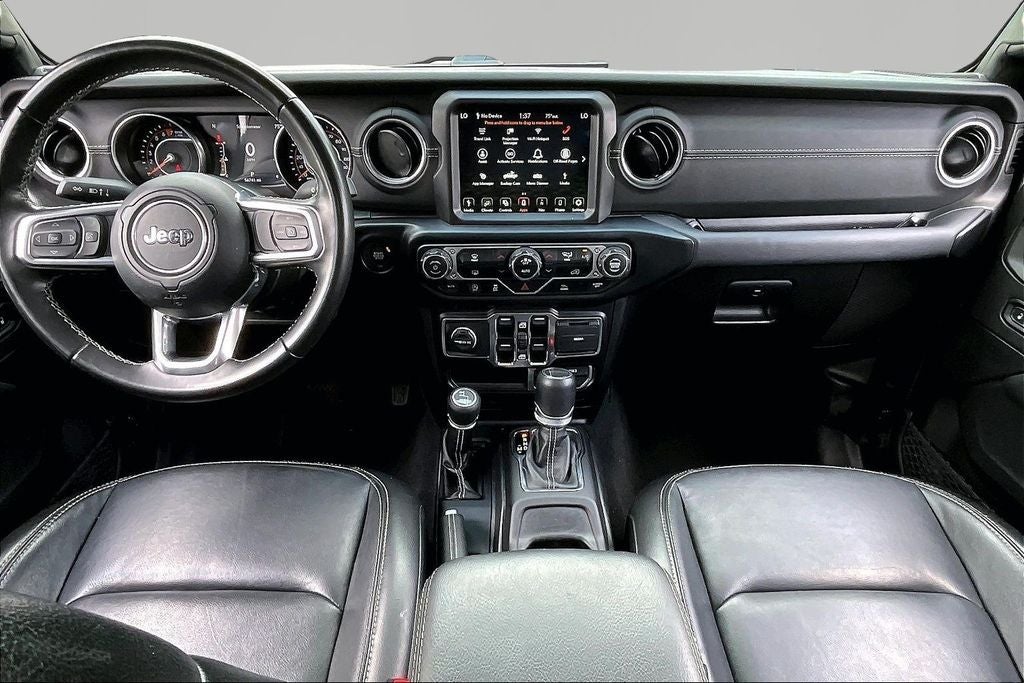 2022 Jeep Gladiator Overland
