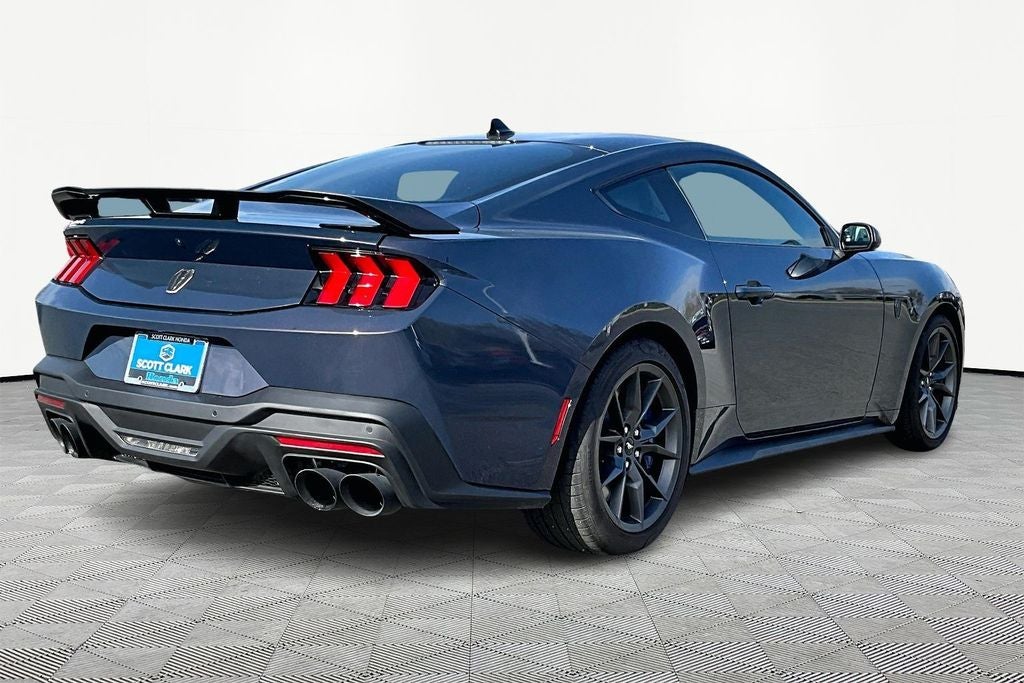 2025 Ford Mustang Dark Horse