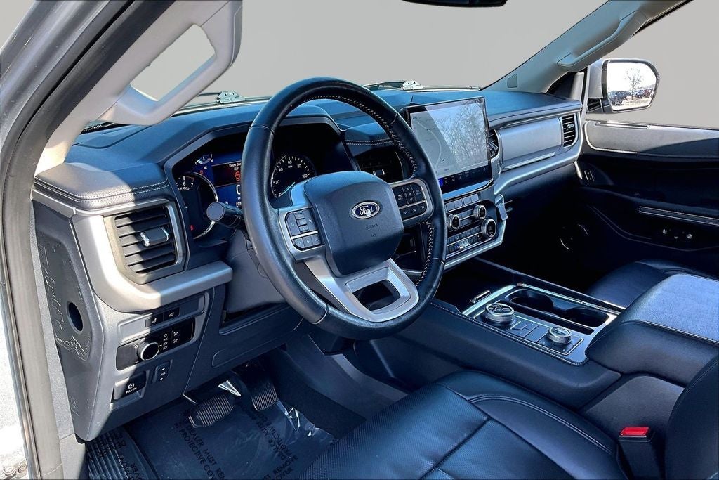 2024 Ford Expedition XLT