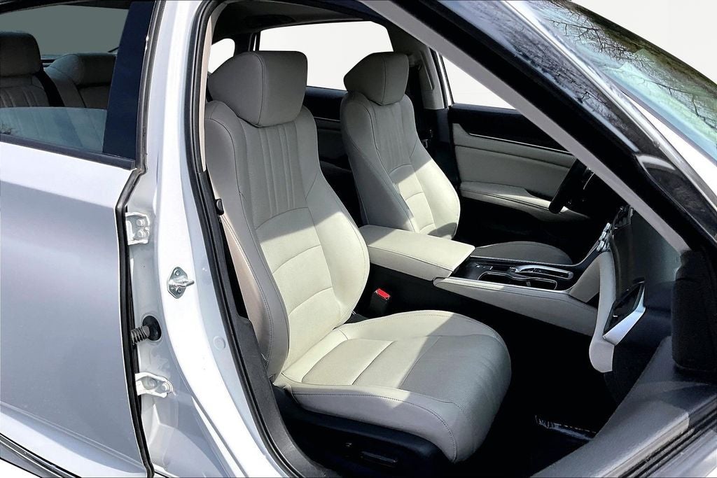 2022 Honda Accord Touring