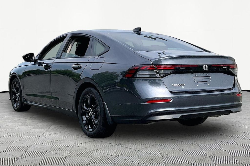 2025 Honda Accord SE