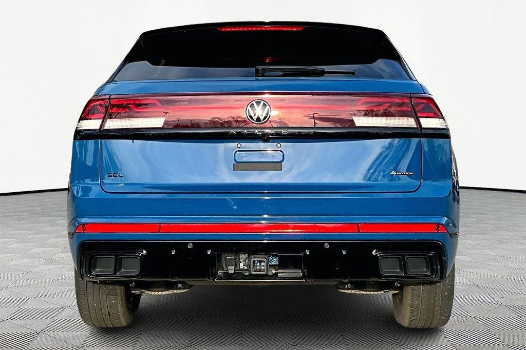 2025 Volkswagen Atlas Cross Sport 2.0T SEL R-Line Black