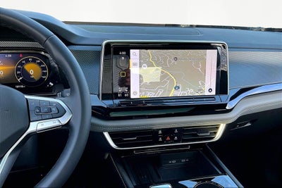 2025 Volkswagen Atlas Cross Sport 2.0T SEL R-Line Black