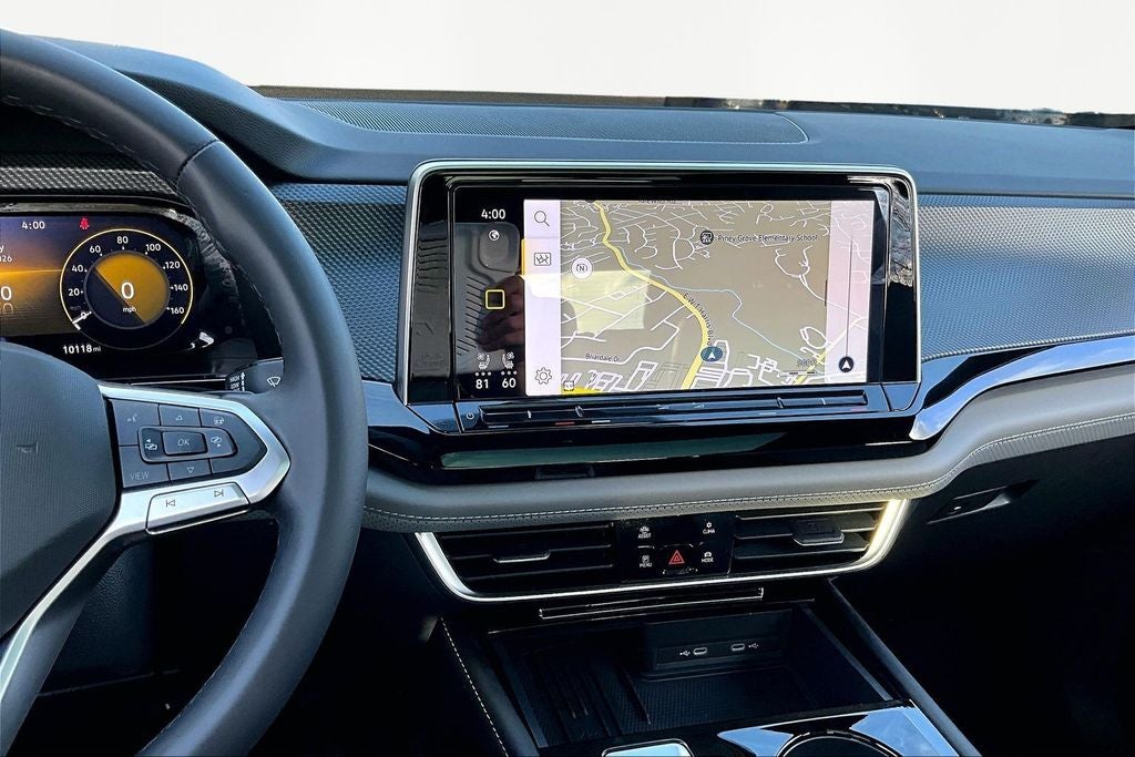 2025 Volkswagen Atlas Cross Sport 2.0T SEL R-Line Black