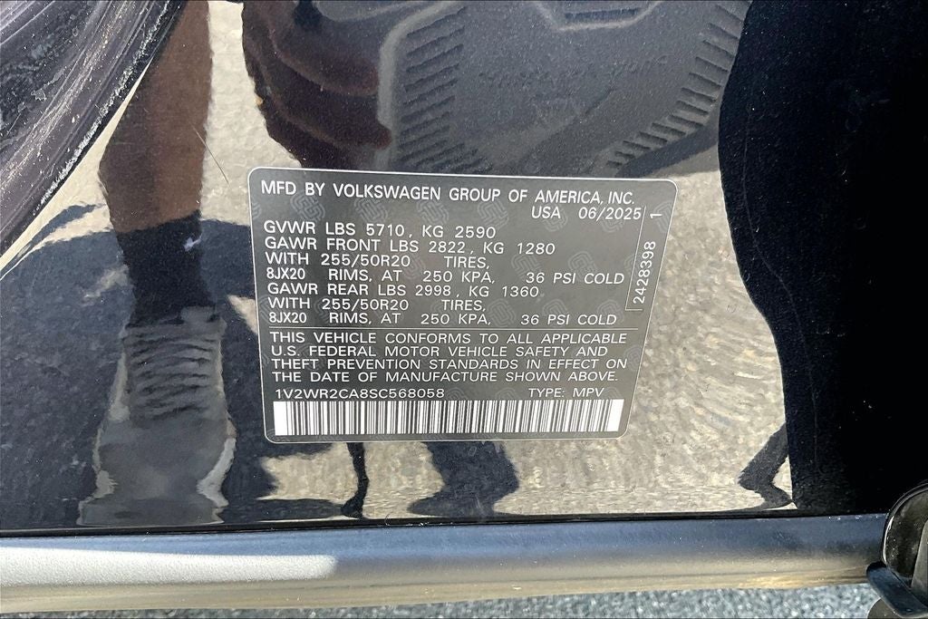 2025 Volkswagen Atlas 2.0T SE w/Technology