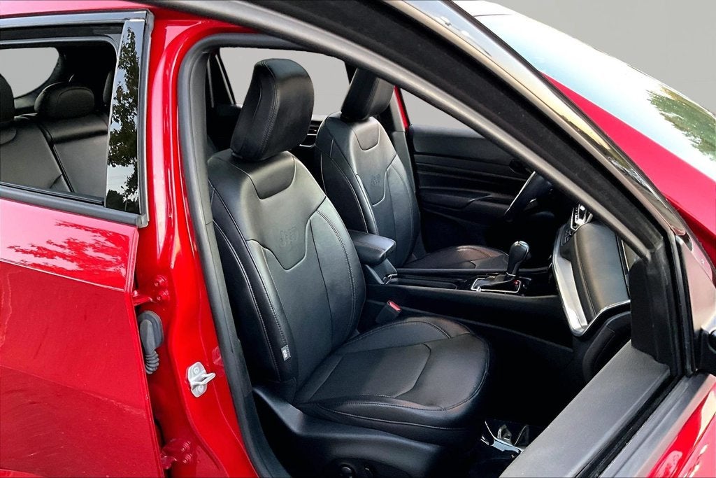2022 Jeep Compass (RED) Edition