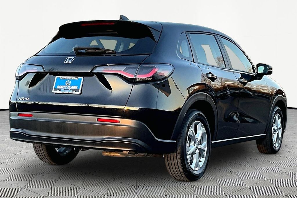 2025 Honda HR-V LX
