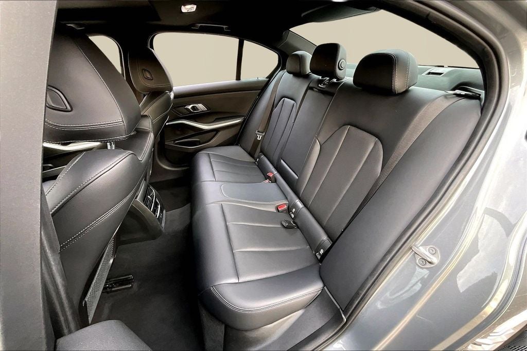 2023 BMW 3 Series 330i xDrive