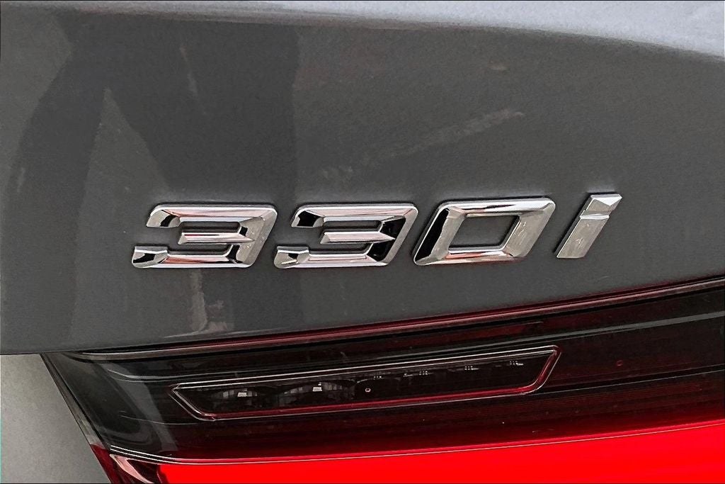 2023 BMW 3 Series 330i xDrive