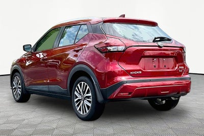 2022 Nissan Kicks SV