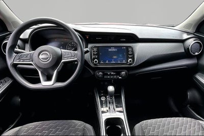 2022 Nissan Kicks SV