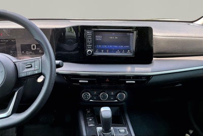2025 Nissan Kicks S