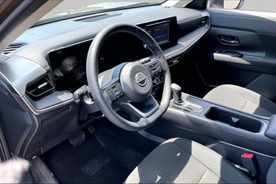 2025 Nissan Kicks S