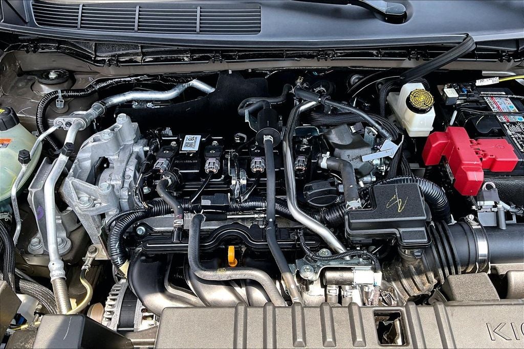 2025 Nissan Kicks S