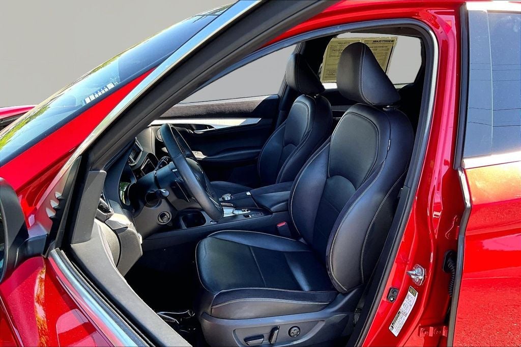 2023 INFINITI QX50 SENSORY
