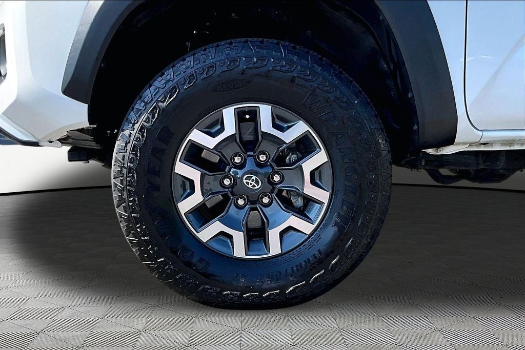 2023 Toyota Tacoma SR