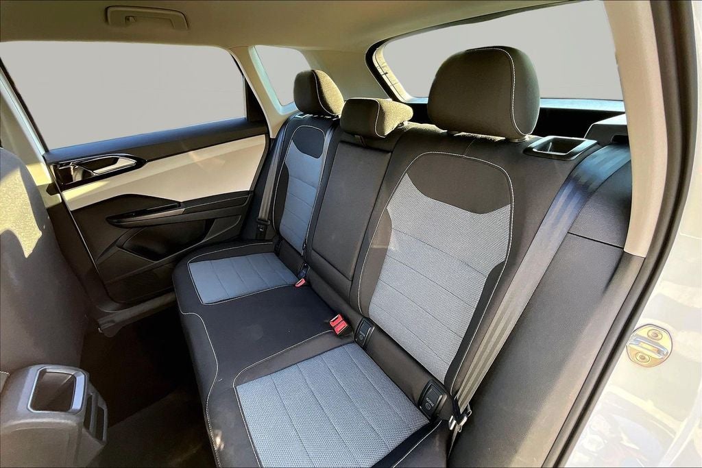 2025 Volkswagen Taos S