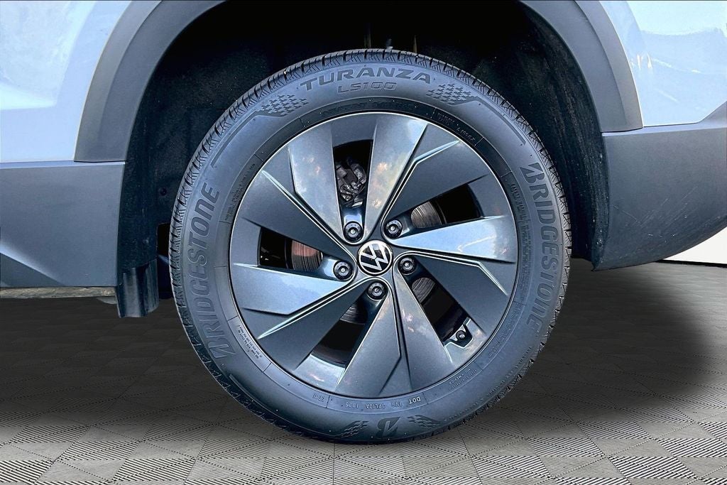 2025 Volkswagen Taos S