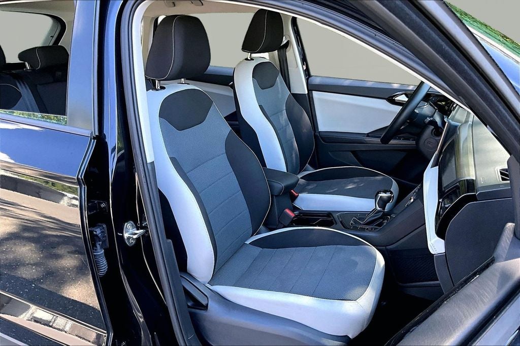 2025 Volkswagen Taos S