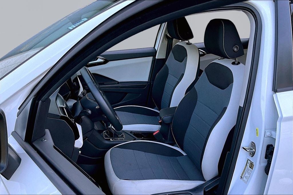 2025 Volkswagen Taos S